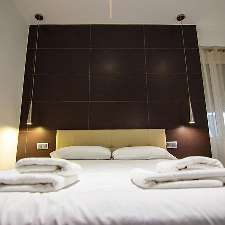 Apartamento Amplio Y Luminoso A 2 Min Del Centro Sevilla Exterior foto