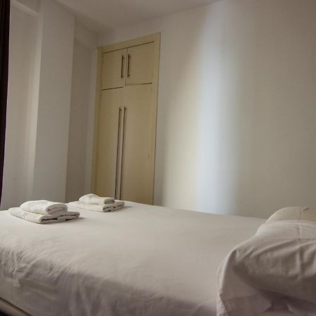 Apartamento Amplio Y Luminoso A 2 Min Del Centro Sevilla Exterior foto