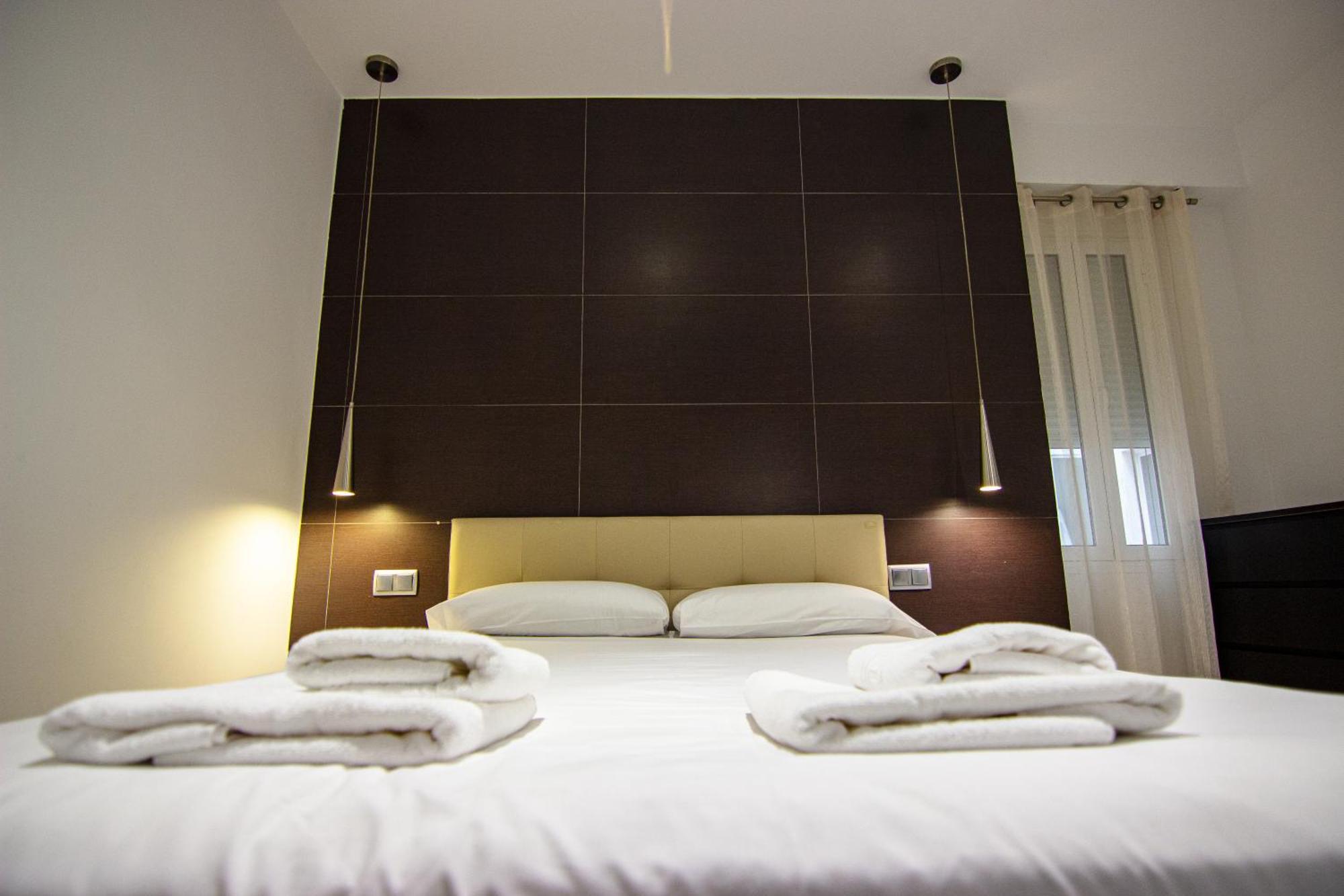 Apartamento Amplio Y Luminoso A 2 Min Del Centro Sevilla Exterior foto